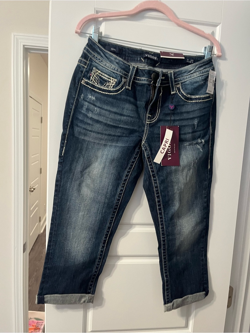 Vigoss Women’s Dark Indigo Cropped Capri Jeans